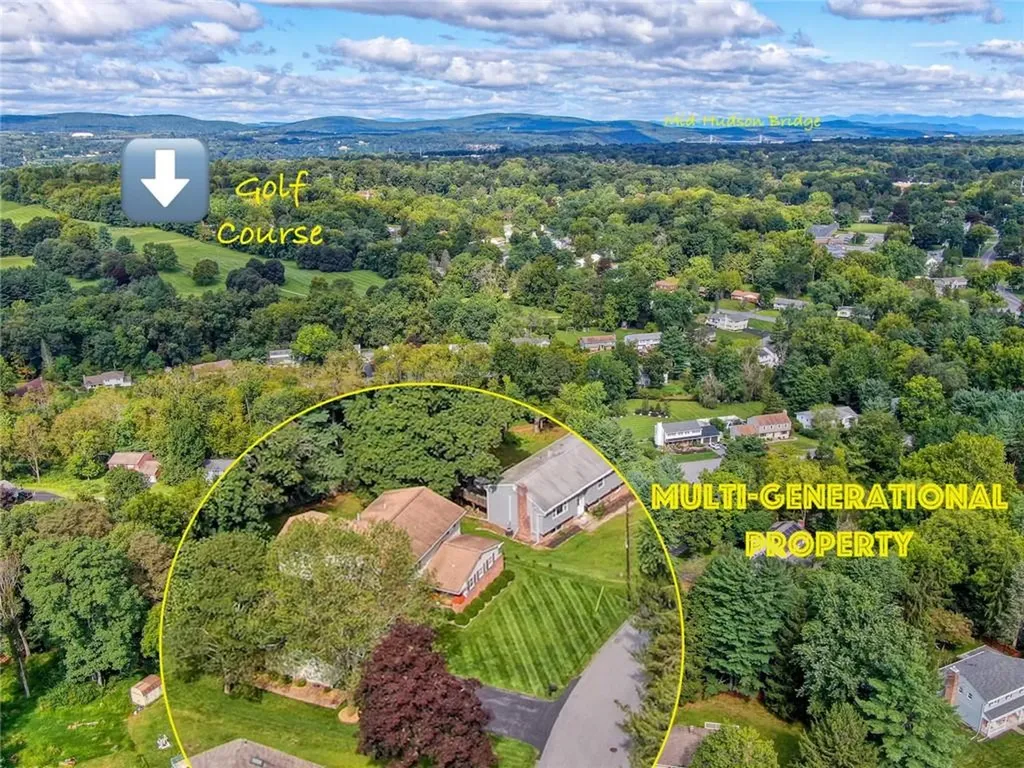 6 Bridle Lane Poughkeepsie NY 12603