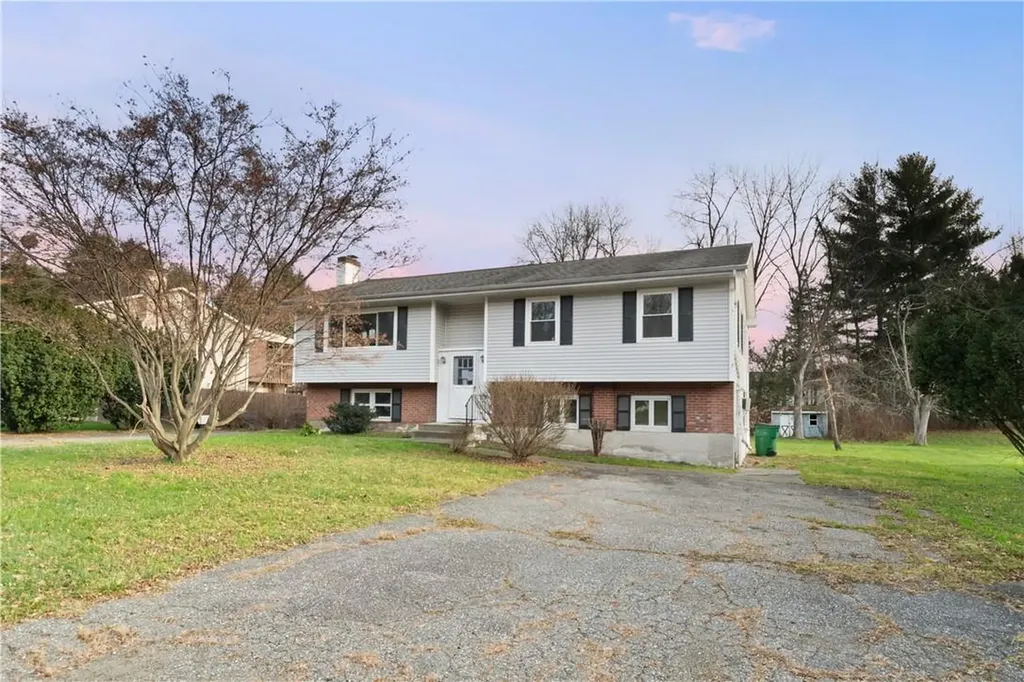 14 Sharon Drive Fishkill NY 12524