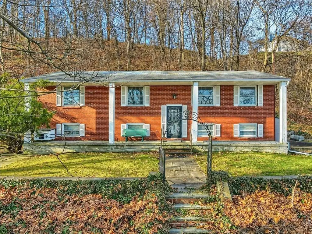 47 Old Indian Trail Milton NY 12547