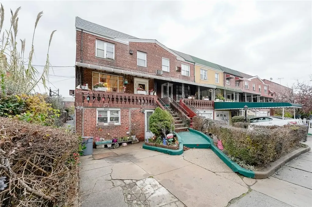 5515 Whitty Lane Brooklyn NY 11203