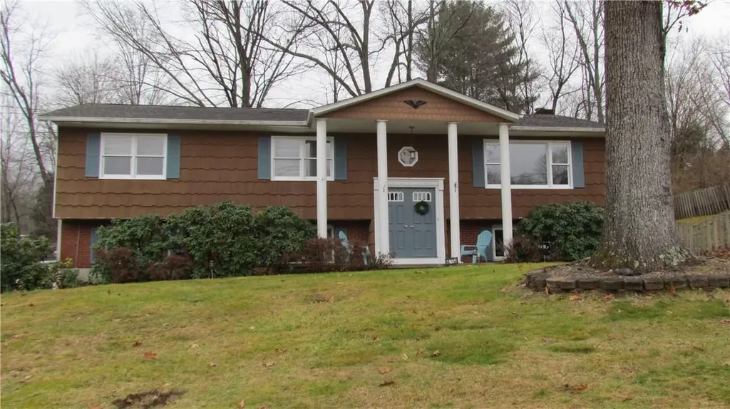 131 Simone Drive Poughkeepsie NY 12603