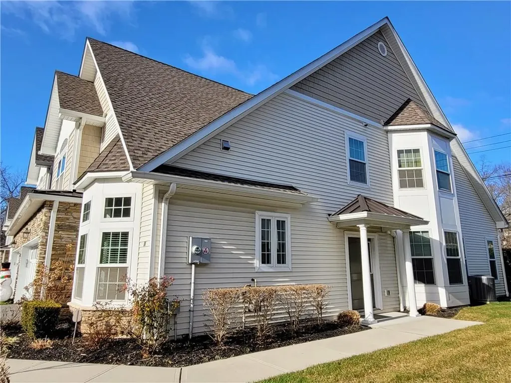 18 Wolfe Circle West Nyack NY 10994