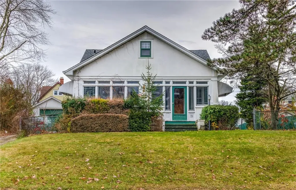 182 S Main Street Pearl River NY 10965