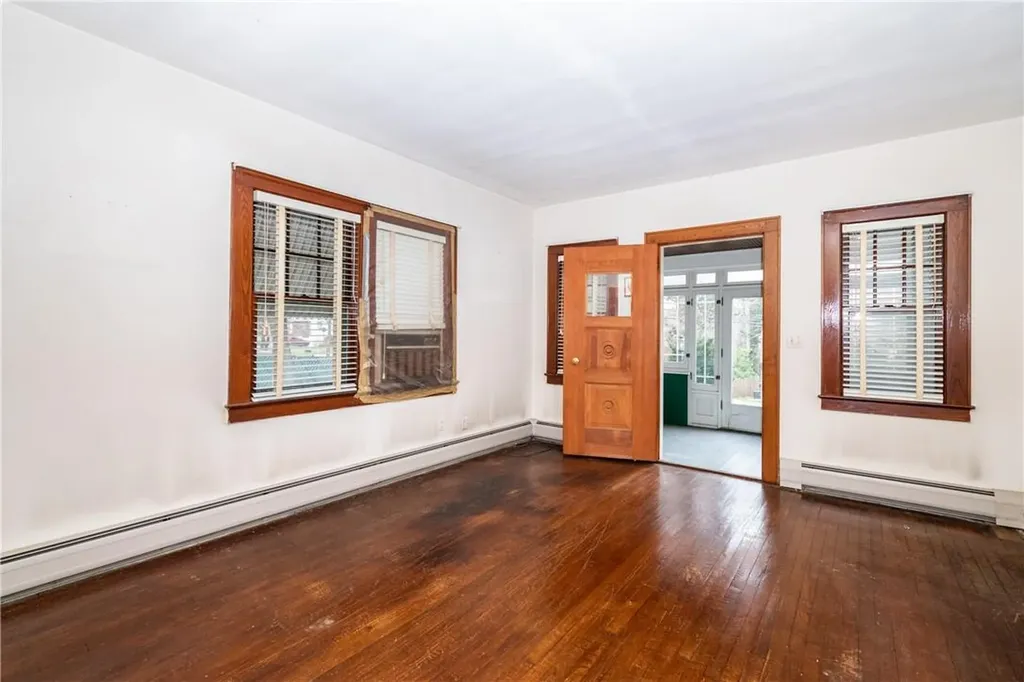 182 S Main Street Pearl River NY 10965