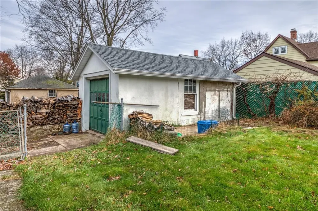 182 S Main Street Pearl River NY 10965