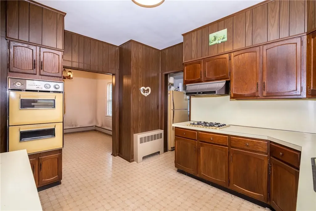 182 S Main Street Pearl River NY 10965