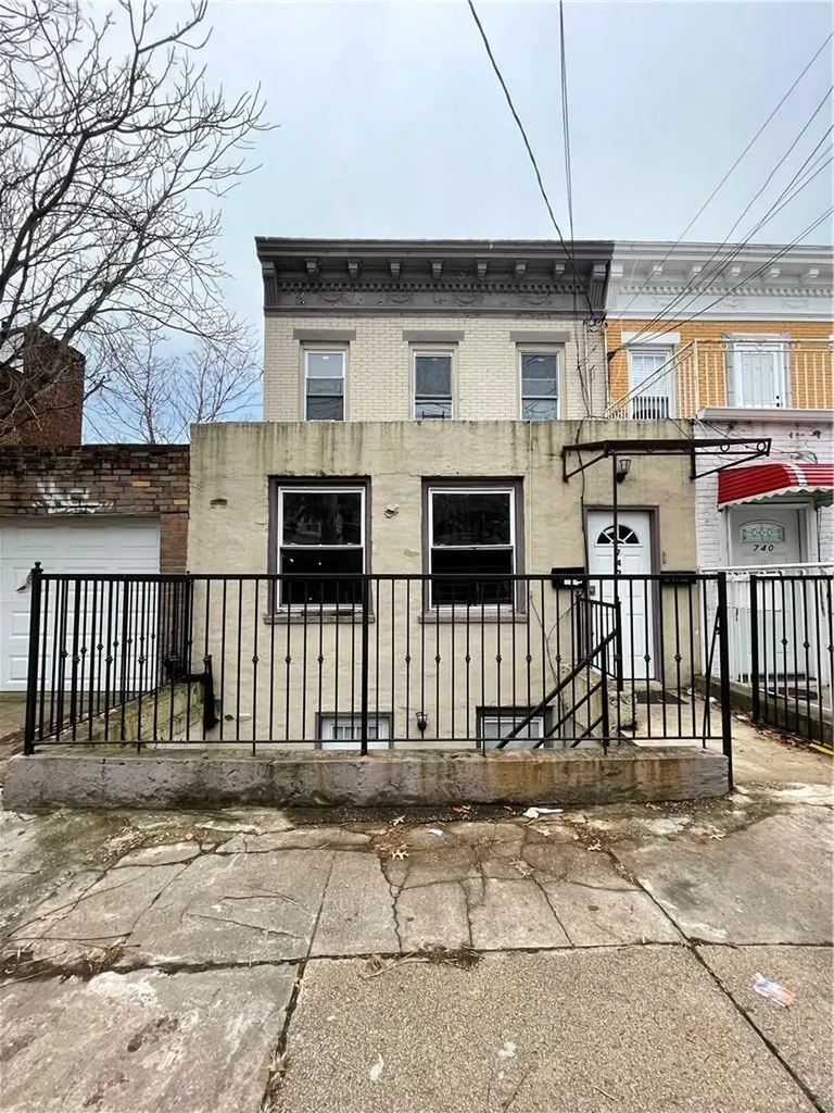 742 Shepherd Avenue Brooklyn NY 11208