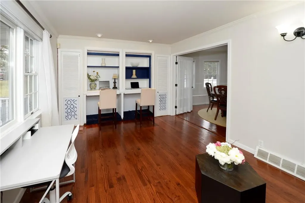 104 E Park Avenue Pearl River NY 10965