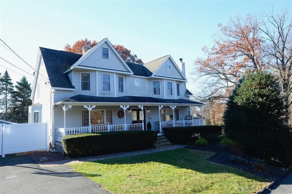 104 E Park Avenue Pearl River NY 10965