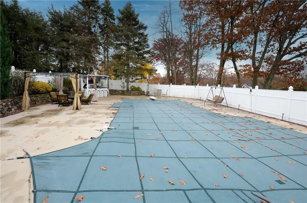 104 E Park Avenue Pearl River NY 10965