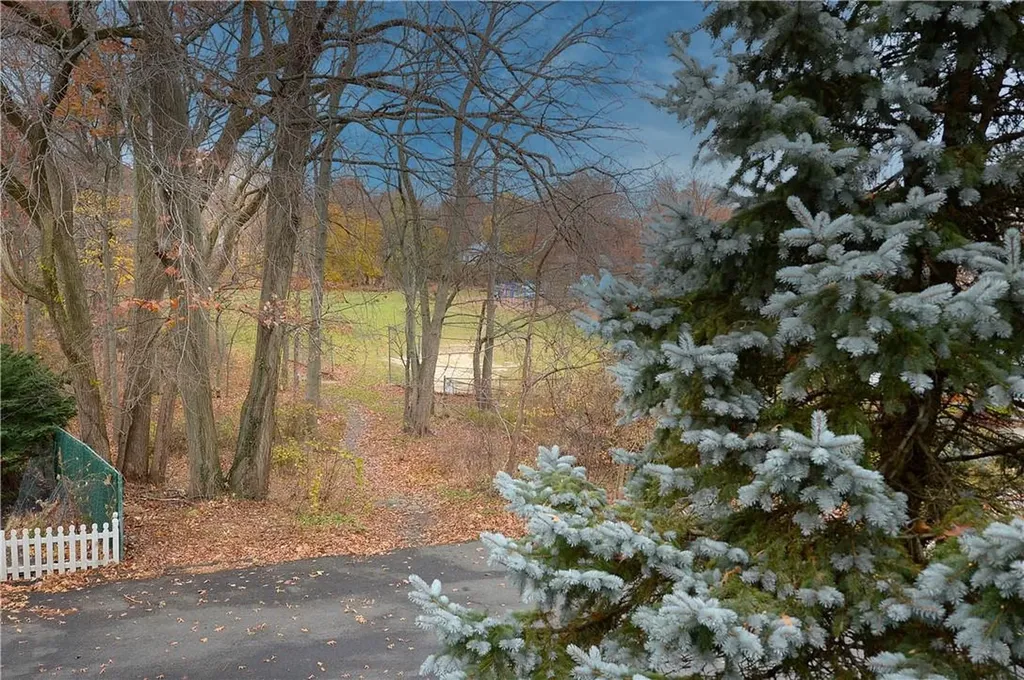 104 E Park Avenue Pearl River NY 10965