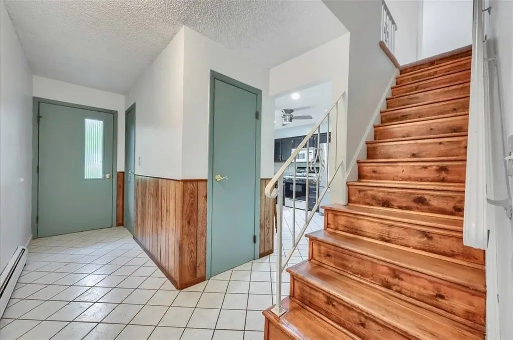184 Dunn Drive Montgomery NY 12549