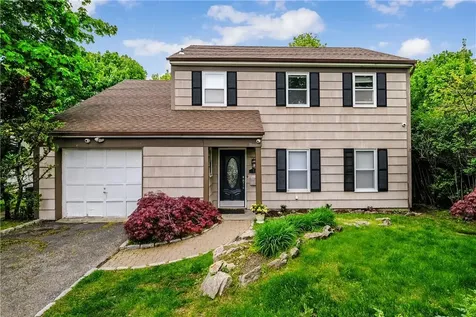 11 Deane Place Larchmont NY 10538
