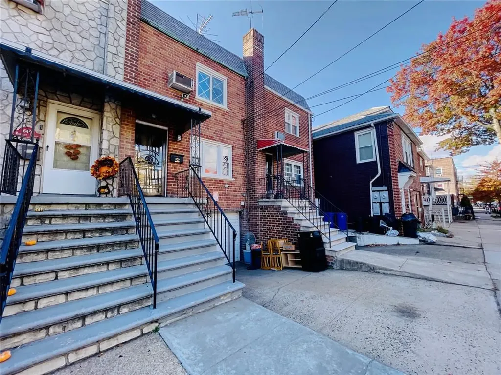 1647b Radcliff Avenue Bronx NY 10462