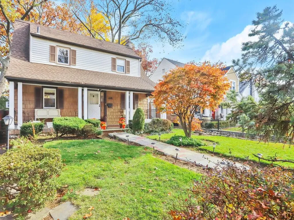 39 Cumberland Drive Yonkers NY 10704