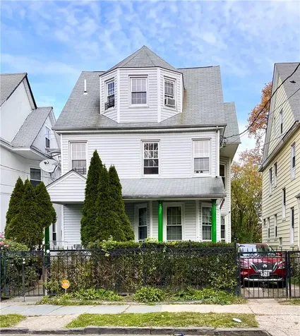 225 S 1st Avenue Mount Vernon NY 10550