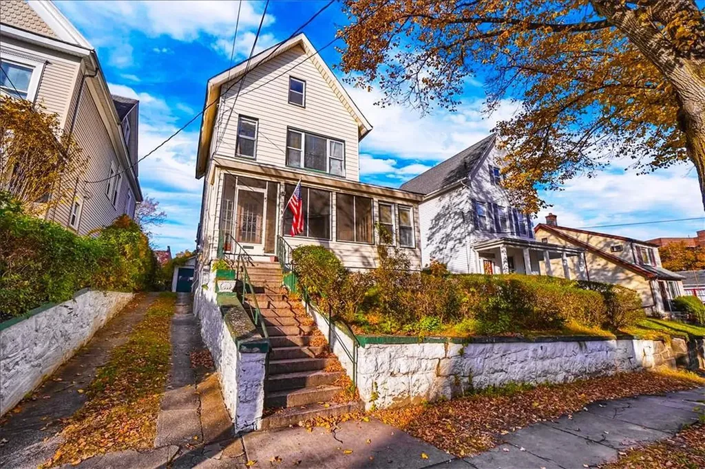 445 E 239th Street Bronx NY 10470