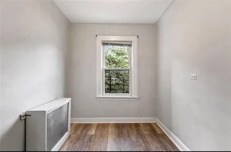 517 E 234th Street Bronx NY 10470