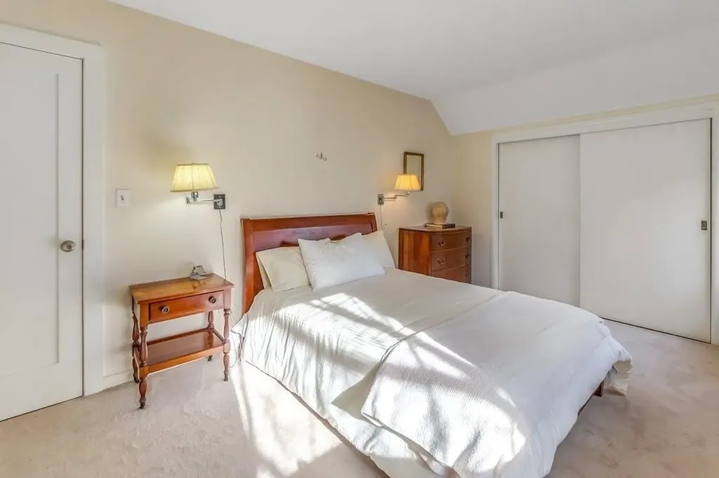 7 Shelley Avenue Valhalla NY 10595