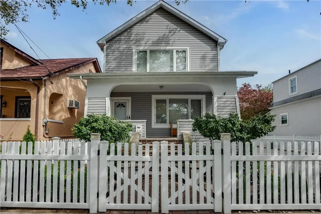 732 Vincent Avenue Bronx NY 10465
