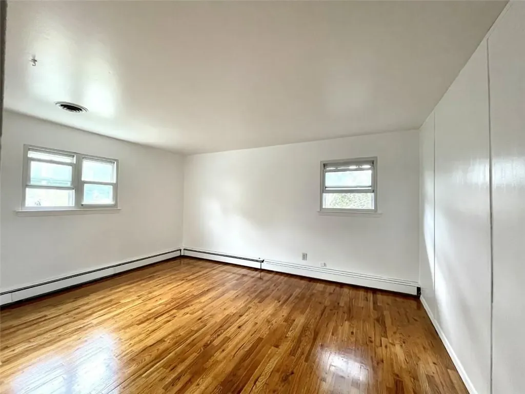 11 Balmoral Crescent White Plains NY 10607