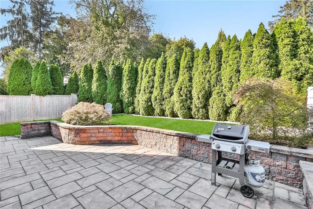 20 Summit Street Nyack NY 10960