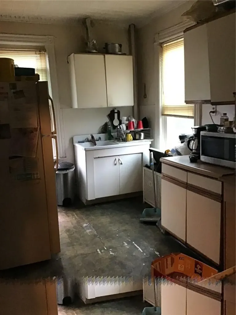 942 E 214th Street Bronx NY 10469