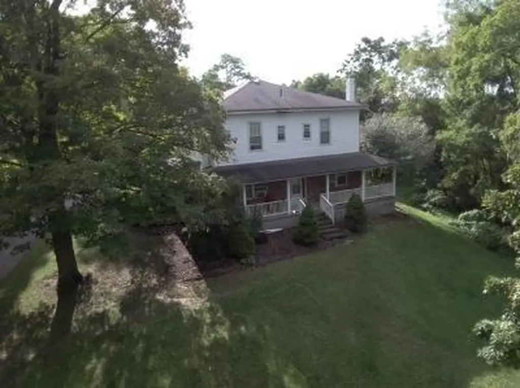16 Bull Road Campbell Hall NY 10916
