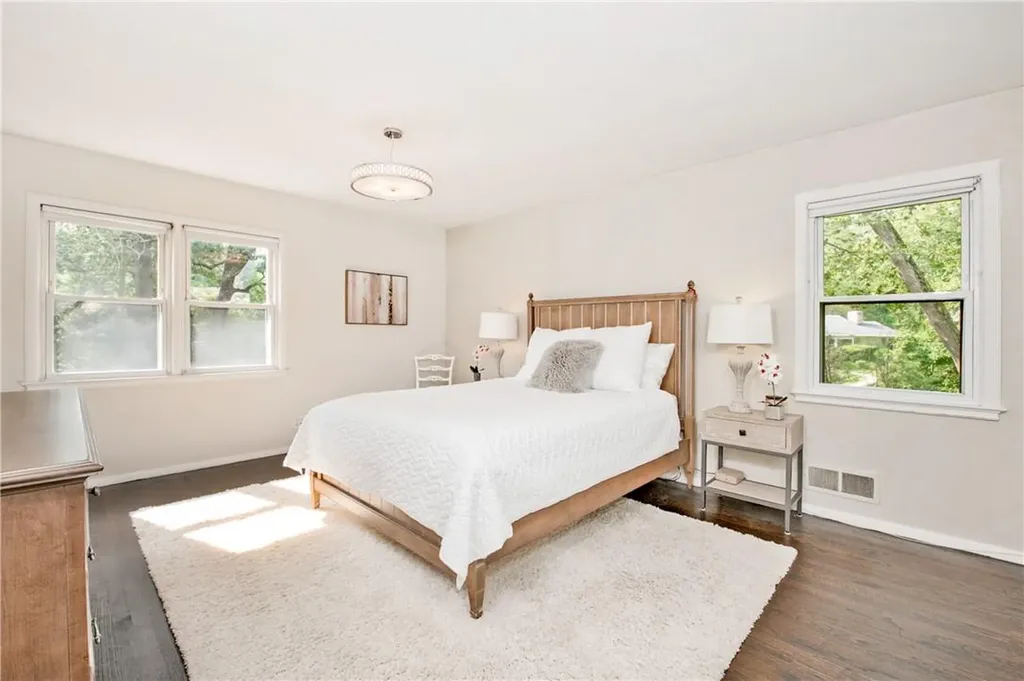 17 Doris Drive Scarsdale NY 10583
