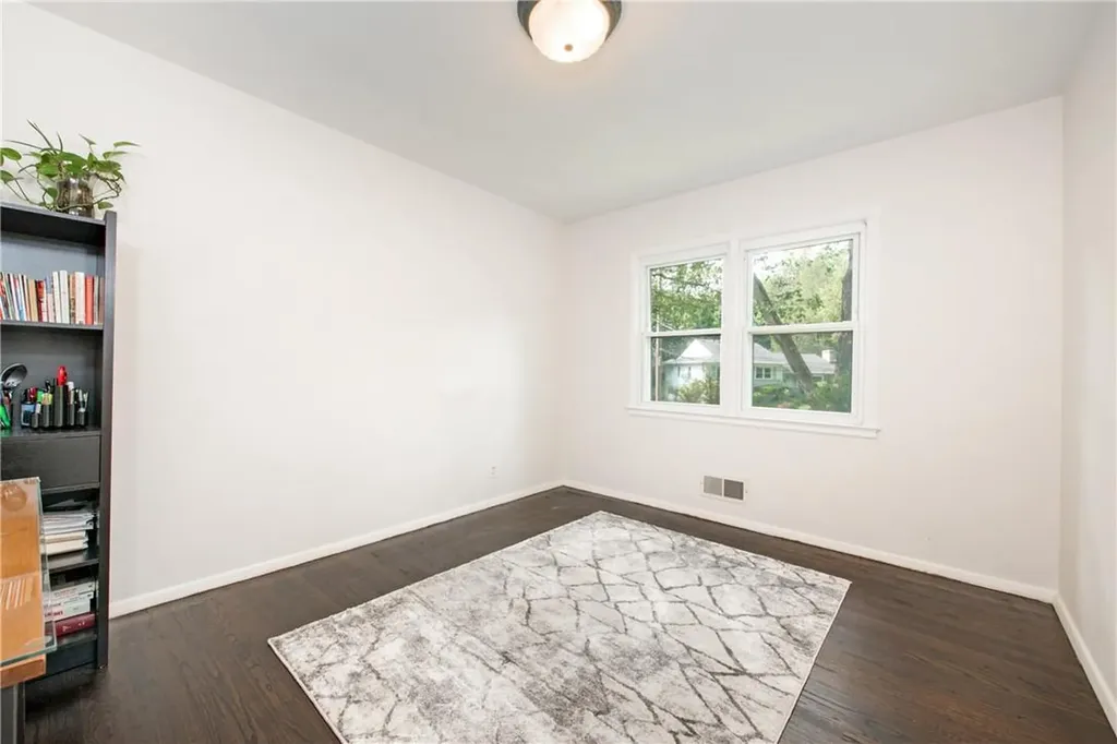 17 Doris Drive Scarsdale NY 10583