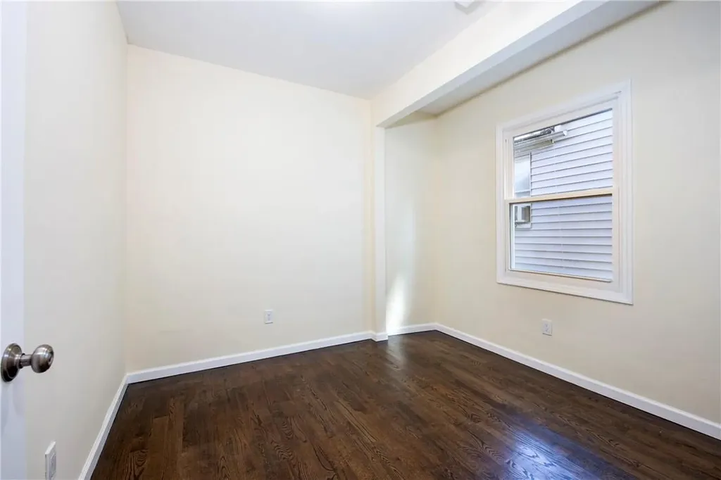 70 Harding Avenue White Plains NY 10606