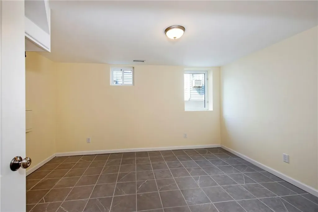 70 Harding Avenue White Plains NY 10606