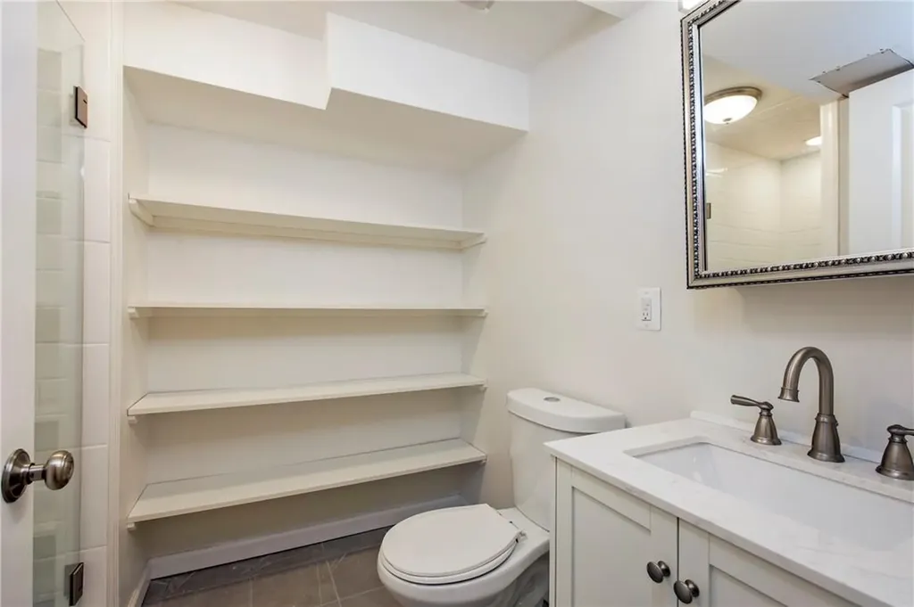 70 Harding Avenue White Plains NY 10606