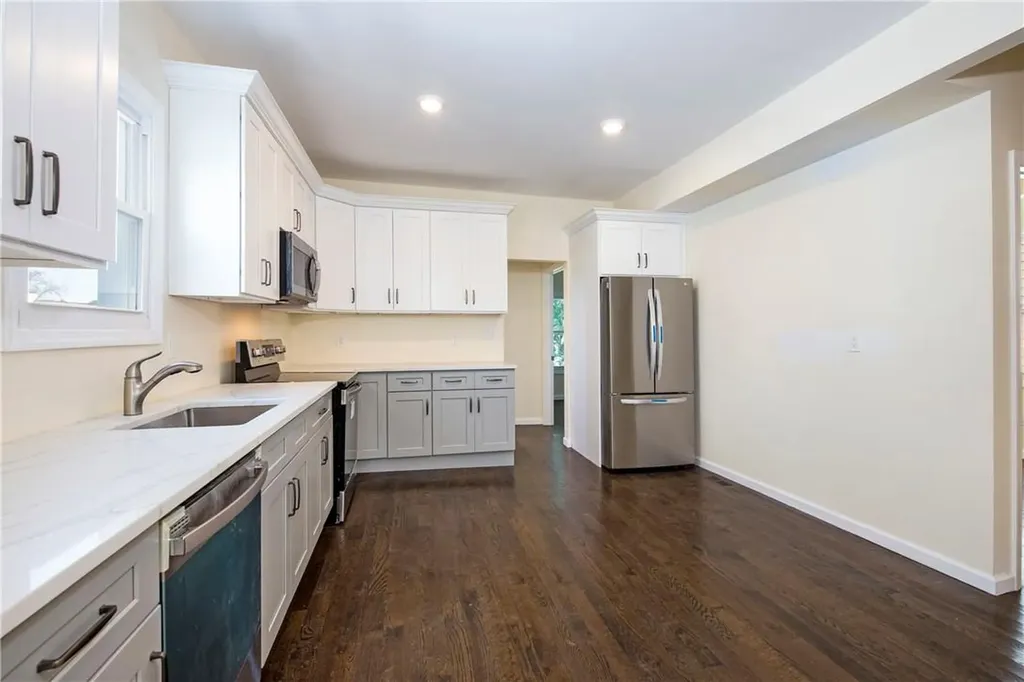 70 Harding Avenue White Plains NY 10606