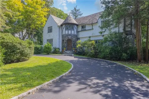 90 Overhill Road Bronxville NY 10708