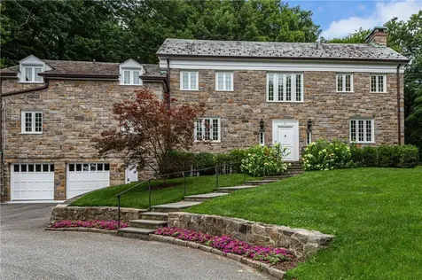 11 Library Lane Bronxville NY 10708