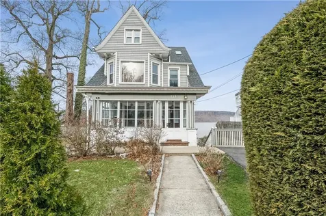753 Warburton Avenue Yonkers NY 10701