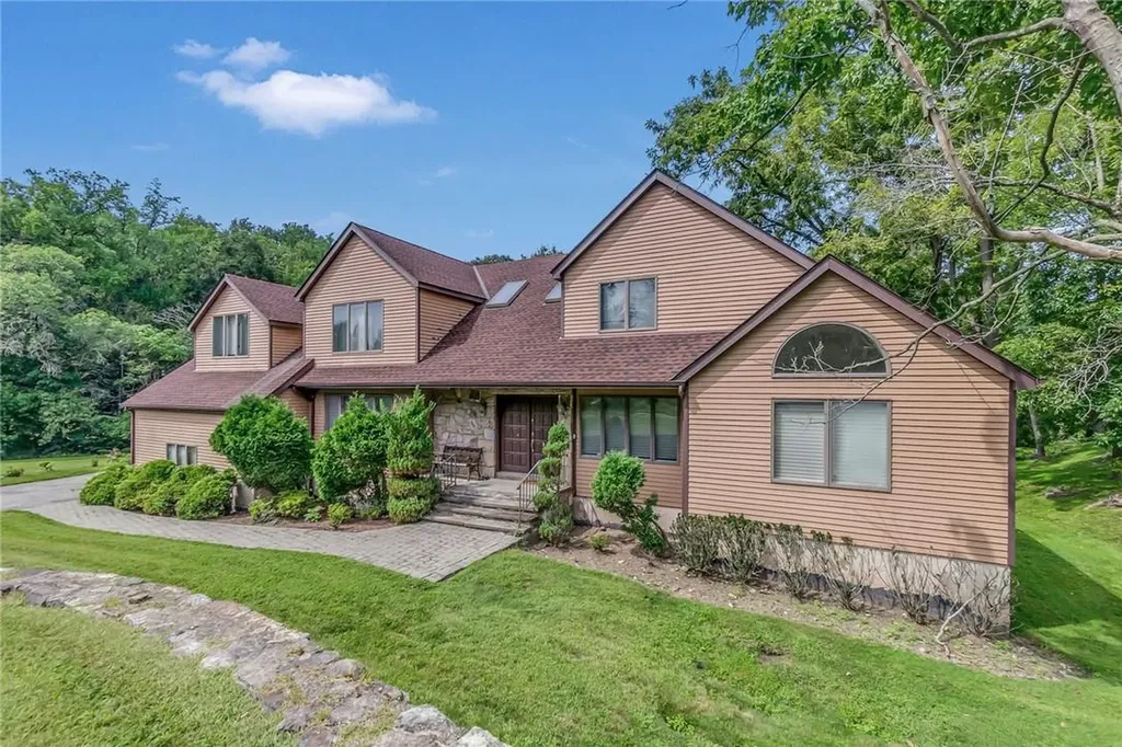 4 Hidden Glen Road Scarsdale NY 10583