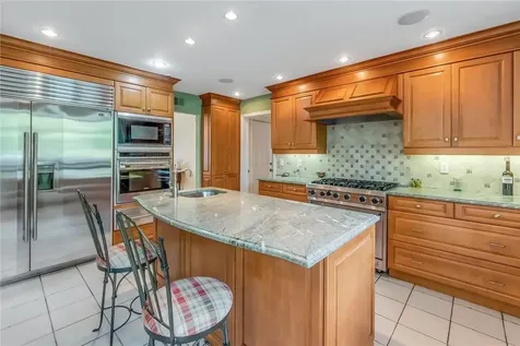 4 Hidden Glen Road Scarsdale NY 10583