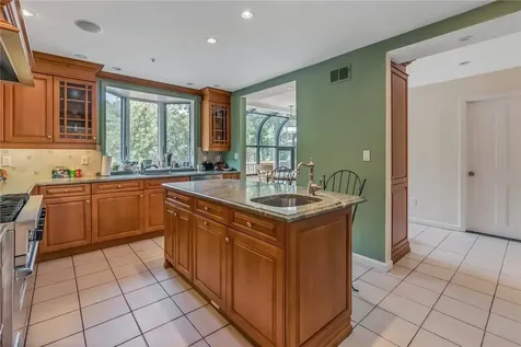 4 Hidden Glen Road Scarsdale NY 10583