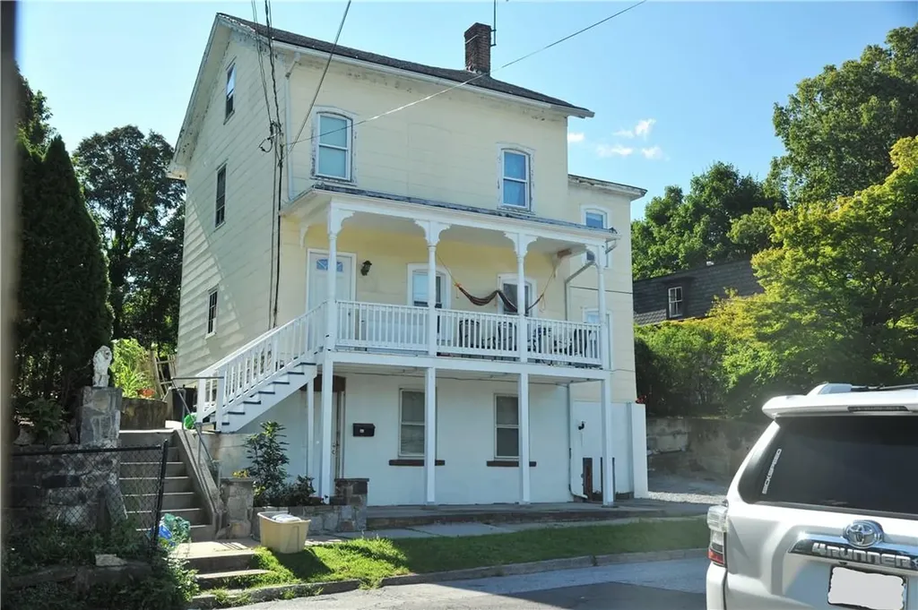38 N Malcolm Street Ossining NY 10562