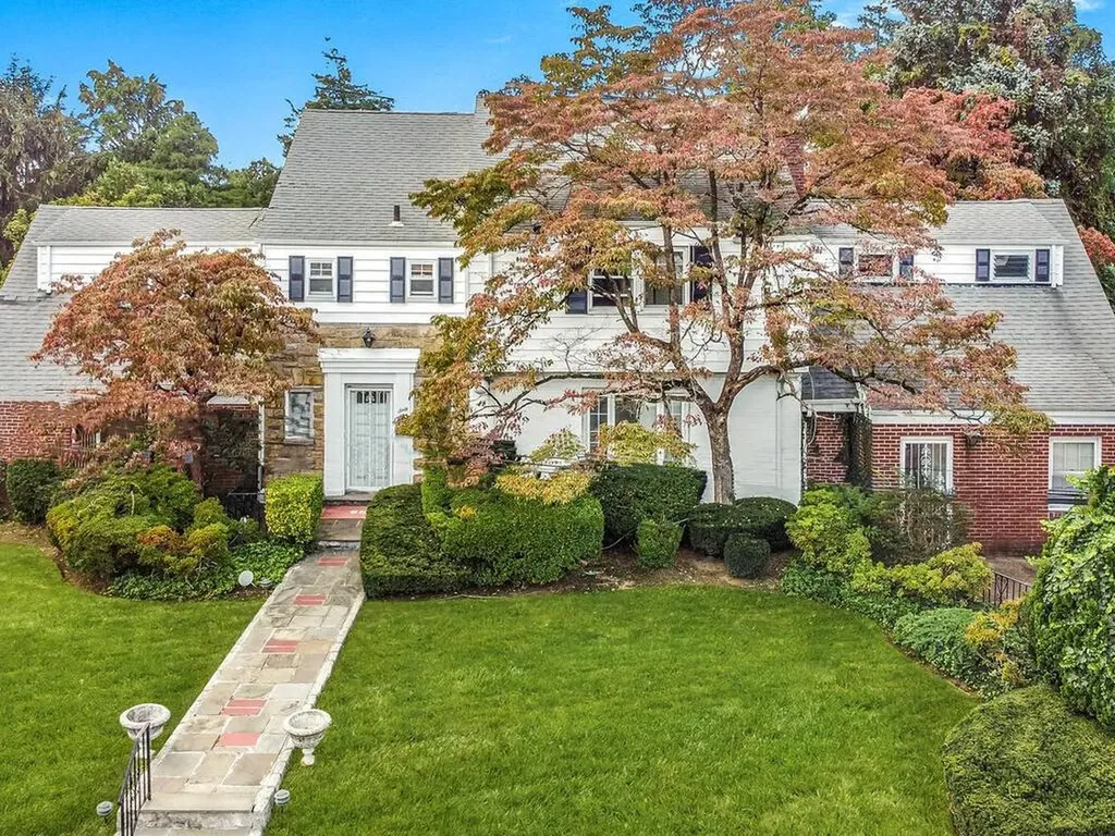 65 Bajart Place Yonkers NY 10705