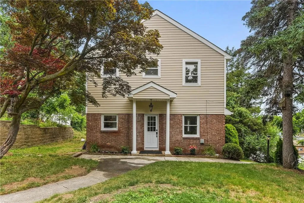 132 Russell Street White Plains NY 10606