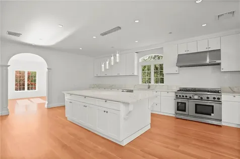 100 Whippoorwill Road E Armonk NY 10504