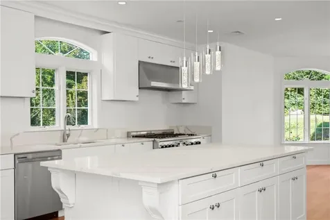 100 Whippoorwill Road E Armonk NY 10504