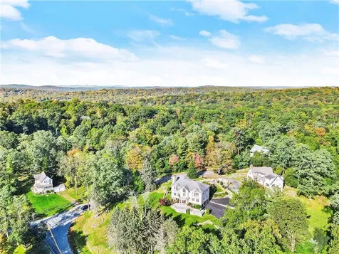 100 Whippoorwill Road E Armonk NY 10504