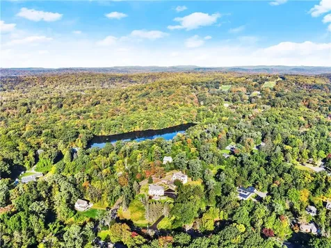 100 Whippoorwill Road E Armonk NY 10504