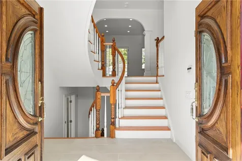 100 Whippoorwill Road E Armonk NY 10504