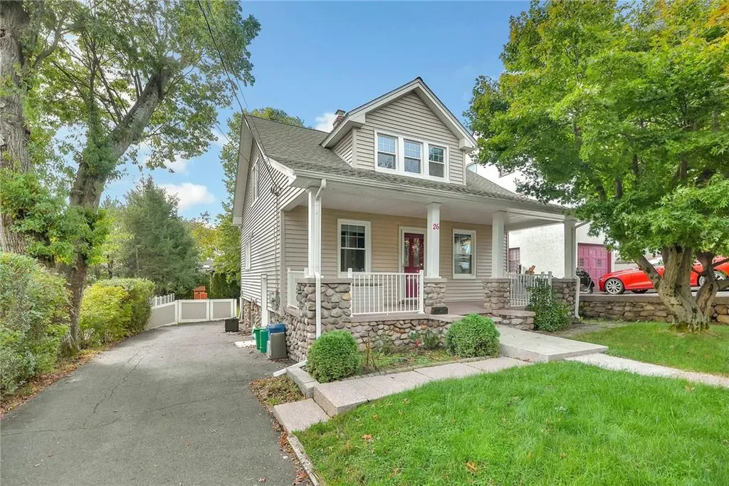 26 Hunt Avenue Pearl River NY 10965