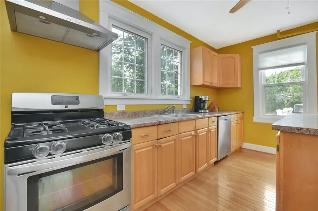 26 Hunt Avenue Pearl River NY 10965